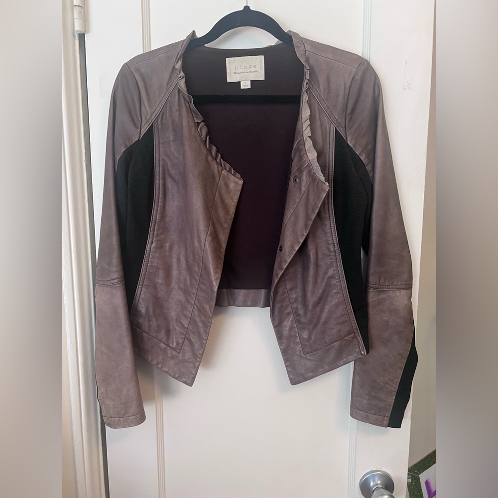 Hinge Size Small Brown Leather Jacket - image 3